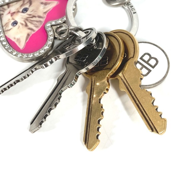 BALENCIAGA Heart Cat Key Ring Charm, Logo, Key, Rhinestone Bag Metal Keychain... - Picture 3 of 7